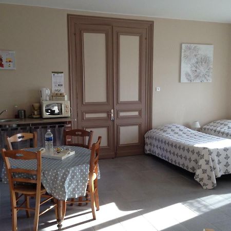 La Cense Hebron Bed & Breakfast Ardres Exterior foto